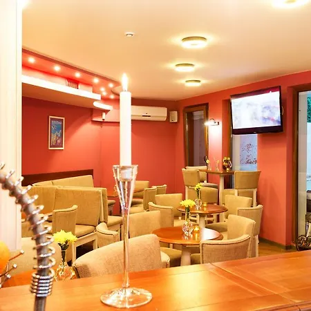 Aparthotel Prostor 3*