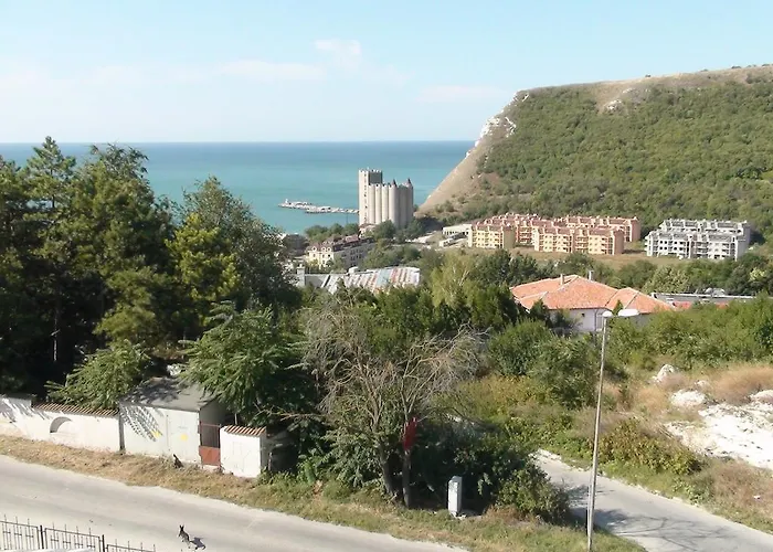 простор Каварна