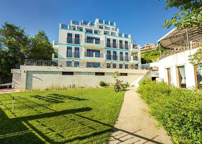 Апартхотел простор Каварна